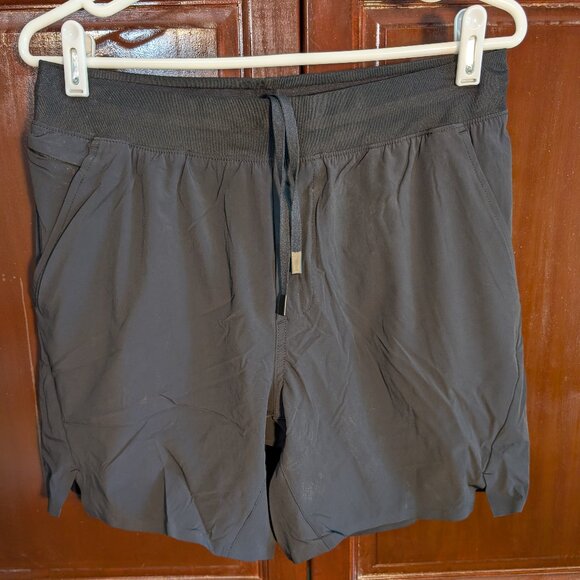 Ten Thousand Set Short Lined Black M 6.5" - Picture 1 of 6